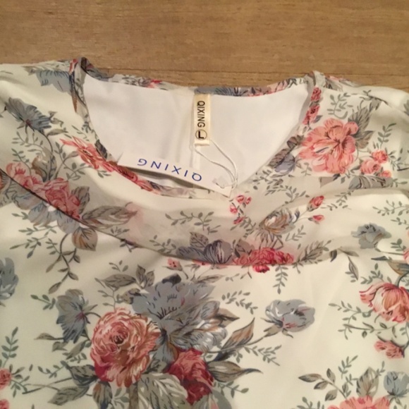 Women's Knee Length Chiffon Cape  Elegant Dress - Picture 6 of 6